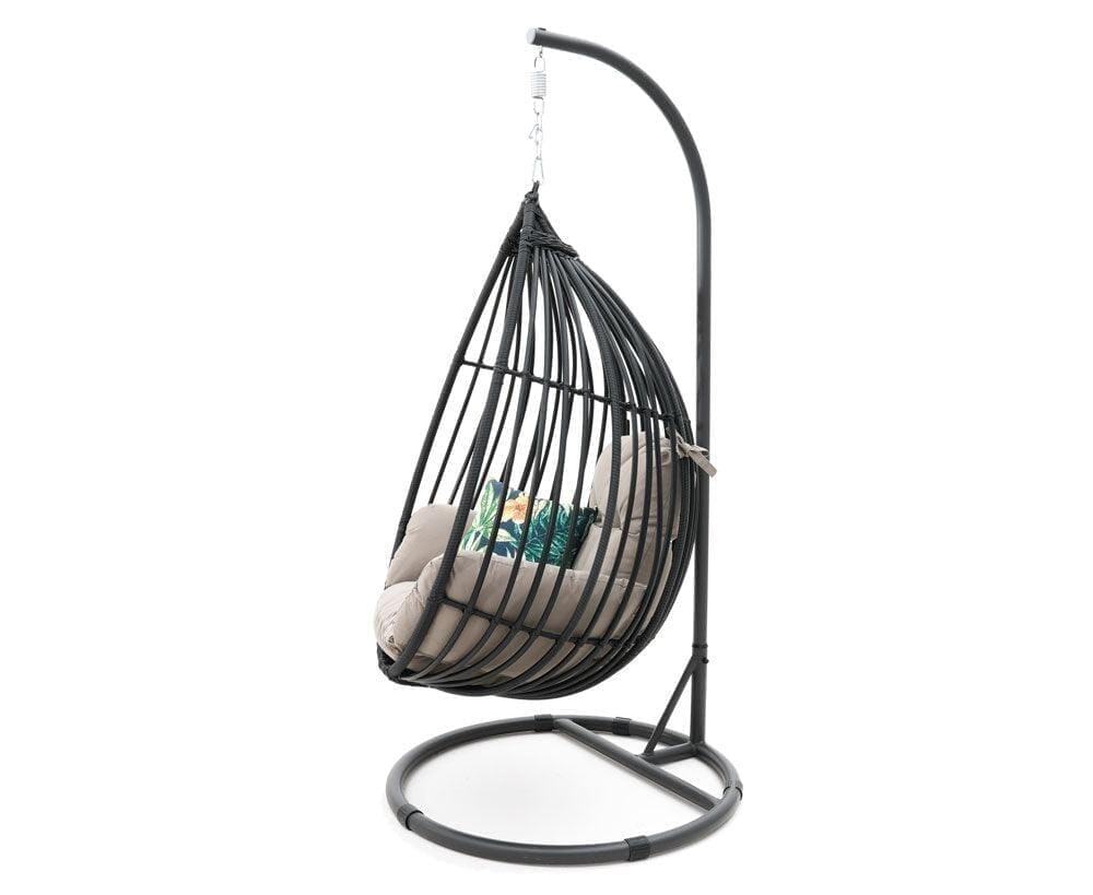 Moses Hanging Egg Chair Outdoor Hanging and Egg Chairs Nest