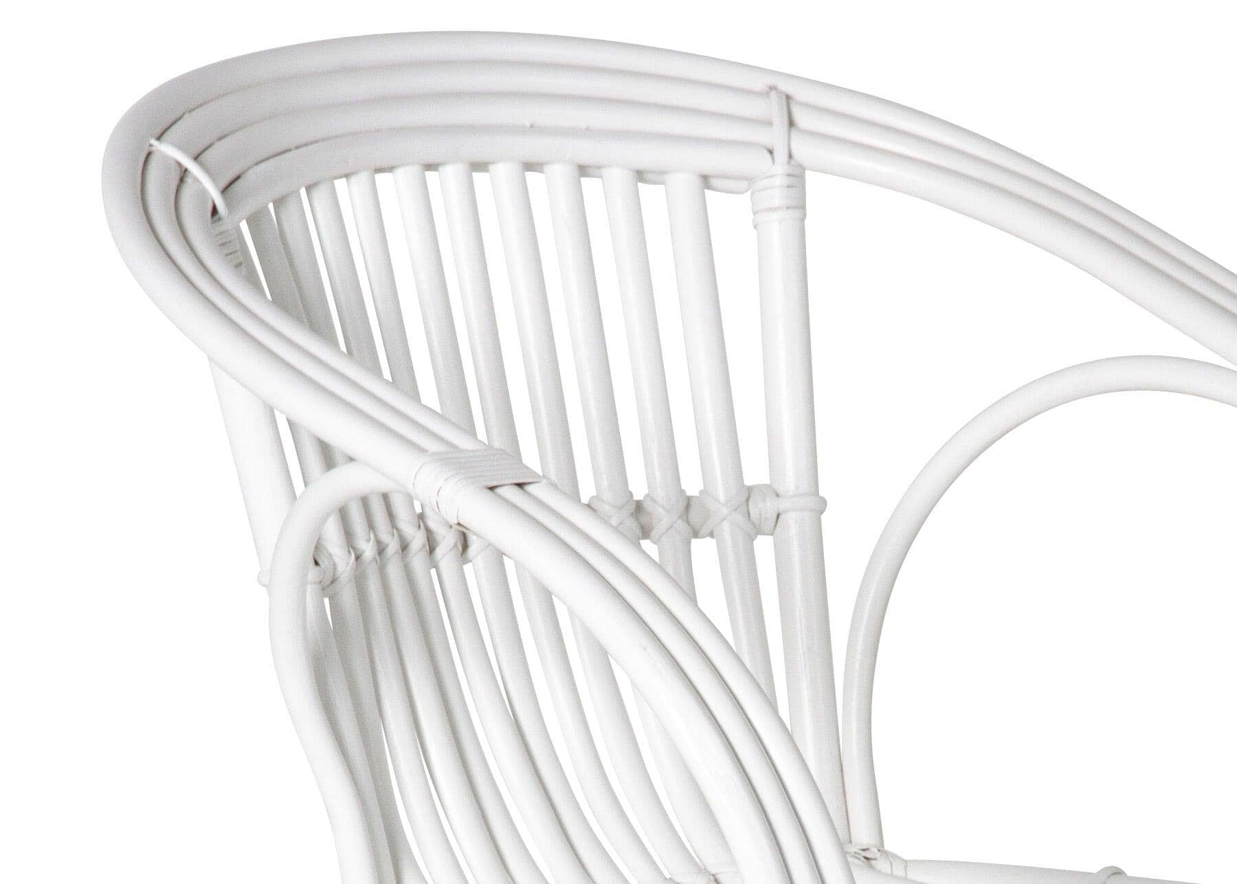 Tarmo Chair White Alfresco Lounging Capricorn