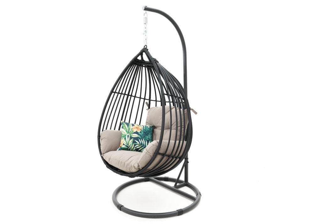 Moses Hanging Egg Chair Outdoor Hanging and Egg Chairs Nest 