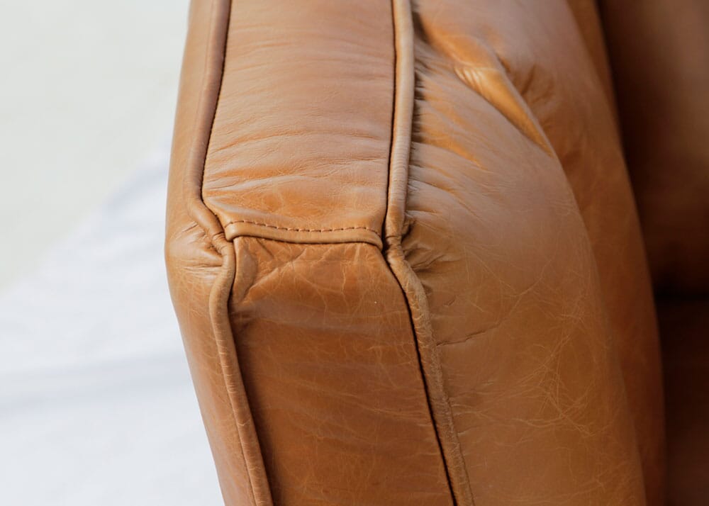 Alana 3S Sofa detail