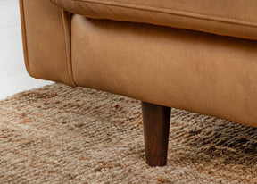 Jackson lounge leg detail