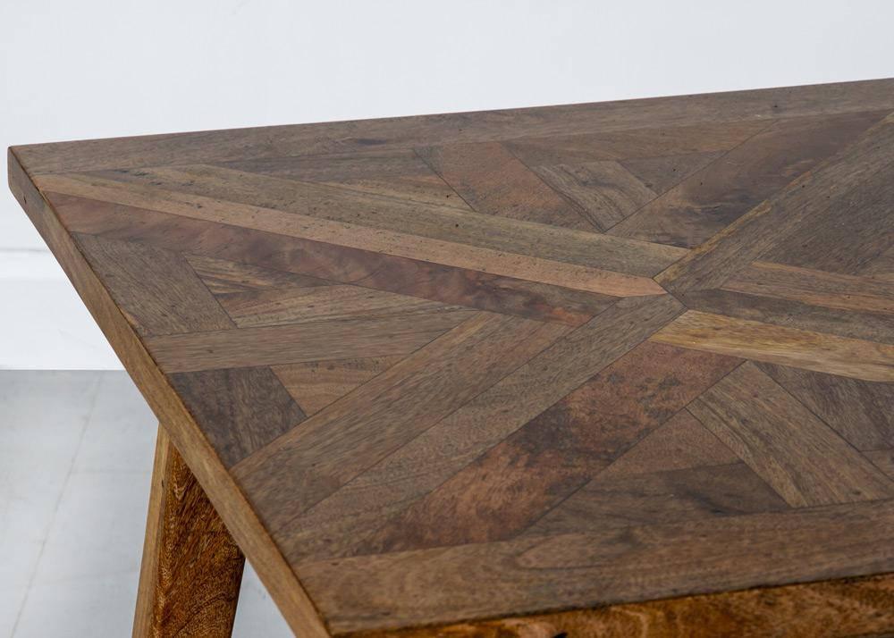 Versi Dining Table - top view