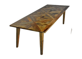 Versi Dining Table top view